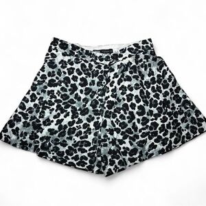 Zara Black and White Leopard Print Skorts